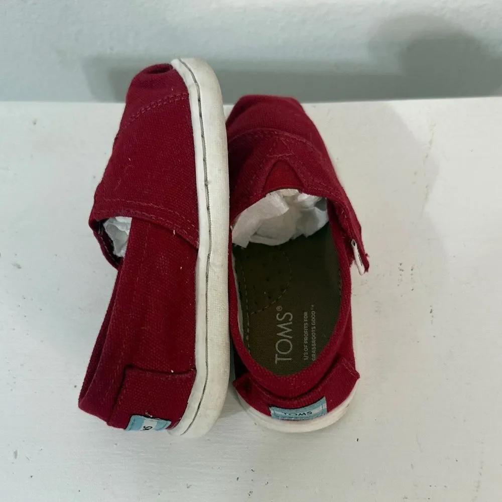 TOMS Kids Red Canvas Velcro sneakers- Size 7